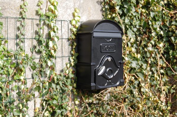 Paprika Designs The Moy Cast Aluminium Post Box